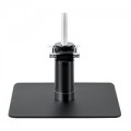 Schwarze Bodenplatte mit ar­re­tier­barer Hydraulikpumpe - +150,00 €